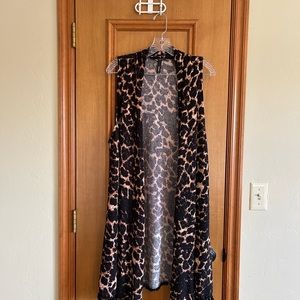 Yahada Animal Print Vest